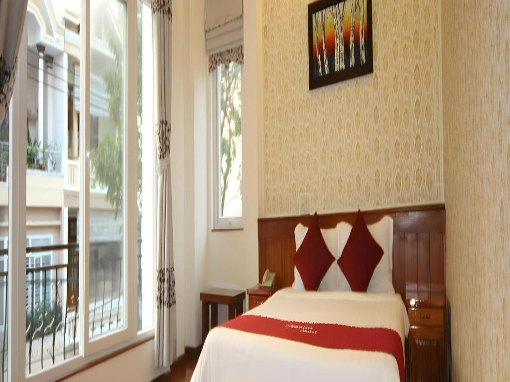 Omega Da Nang Beach Hotel Exterior foto